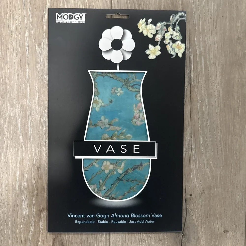 MODGY Expandable Flower Vase Plastic Decorative Van Gogh Almond Blossom 66200